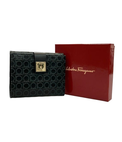 美品 サルバトーレフェラガモ 二つ折り財布 ガンチーニ レディース Salvatore Ferragamo
