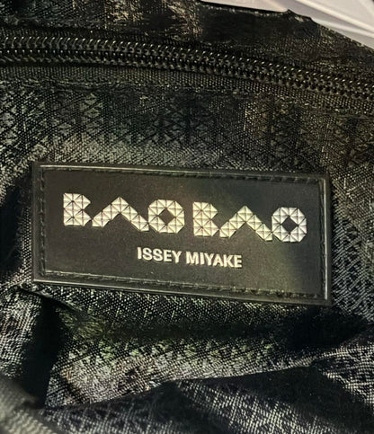 美品 イッセイミヤケ ショルダーバッグ 斜め掛け BAO BAO レディース ISSEY MIYAKE