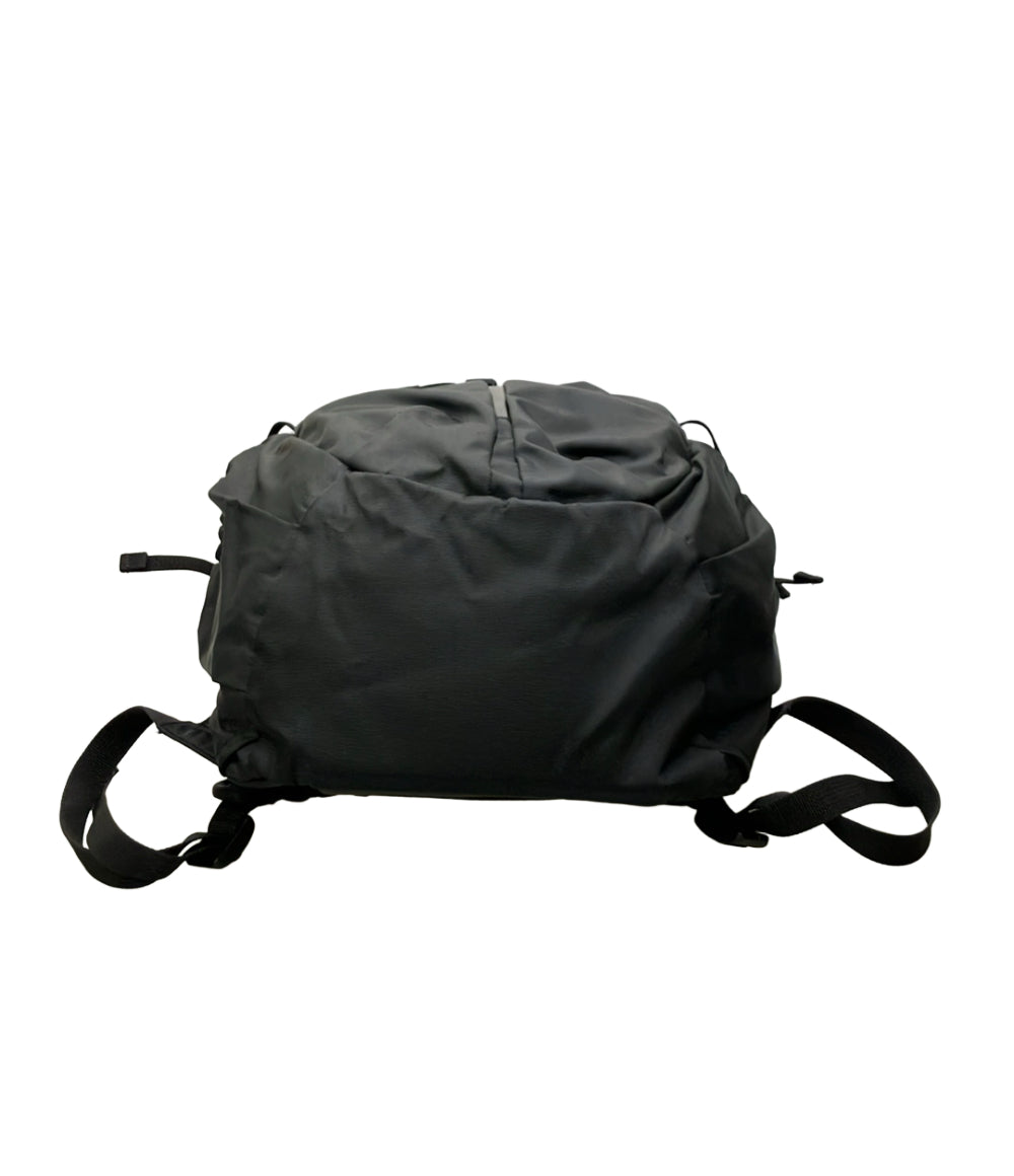 美品 HELLY HANSEN リュック Skarstind 20 キッズ ヘリーハンセン