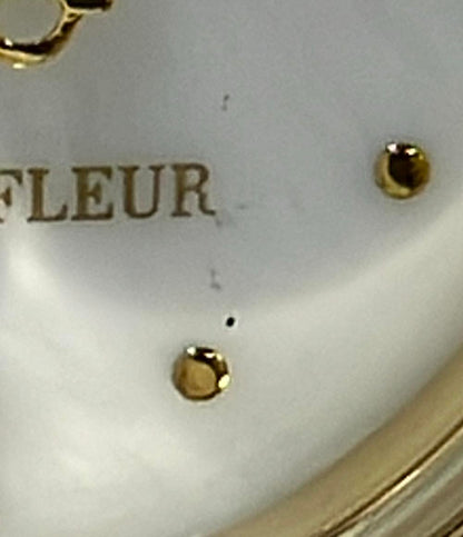 美品 Maison de FLEUR ぬ 腕時計 クオーツ ホワイト レディース メゾンドフルール