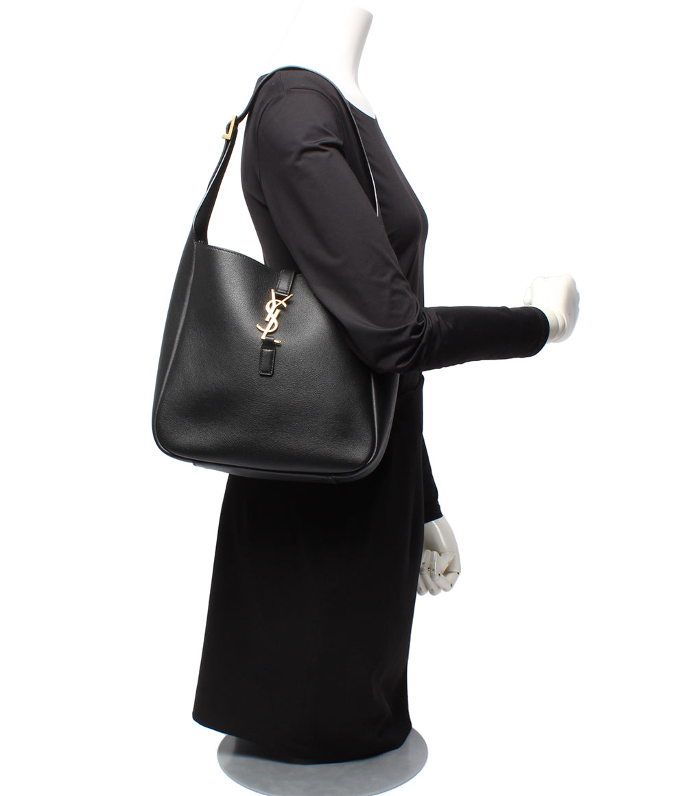 美品 SAINT LAURENT PARIS ワンショルダーバッグ 肩掛け ソフト スモール LE 5 A 7 ル・サンカセット 713938 レディース サンローランパリ