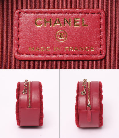 美品 CHANEL チェーンショルダーバッグ 肩掛け 斜め掛け 28番台 ゴールド金具 Vステッチ レディース シャネル