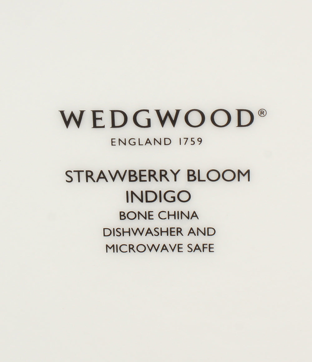 美品 WEDGWOOD スクエアボウル 皿 23cm ストロベリーブルーム インディゴ ウェッジウッド