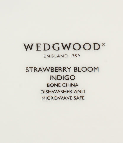 美品 WEDGWOOD スクエアボウル 皿 23cm ストロベリーブルーム インディゴ ウェッジウッド
