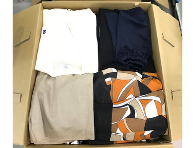 2ー1衣類・服飾アソートセット（34点）097