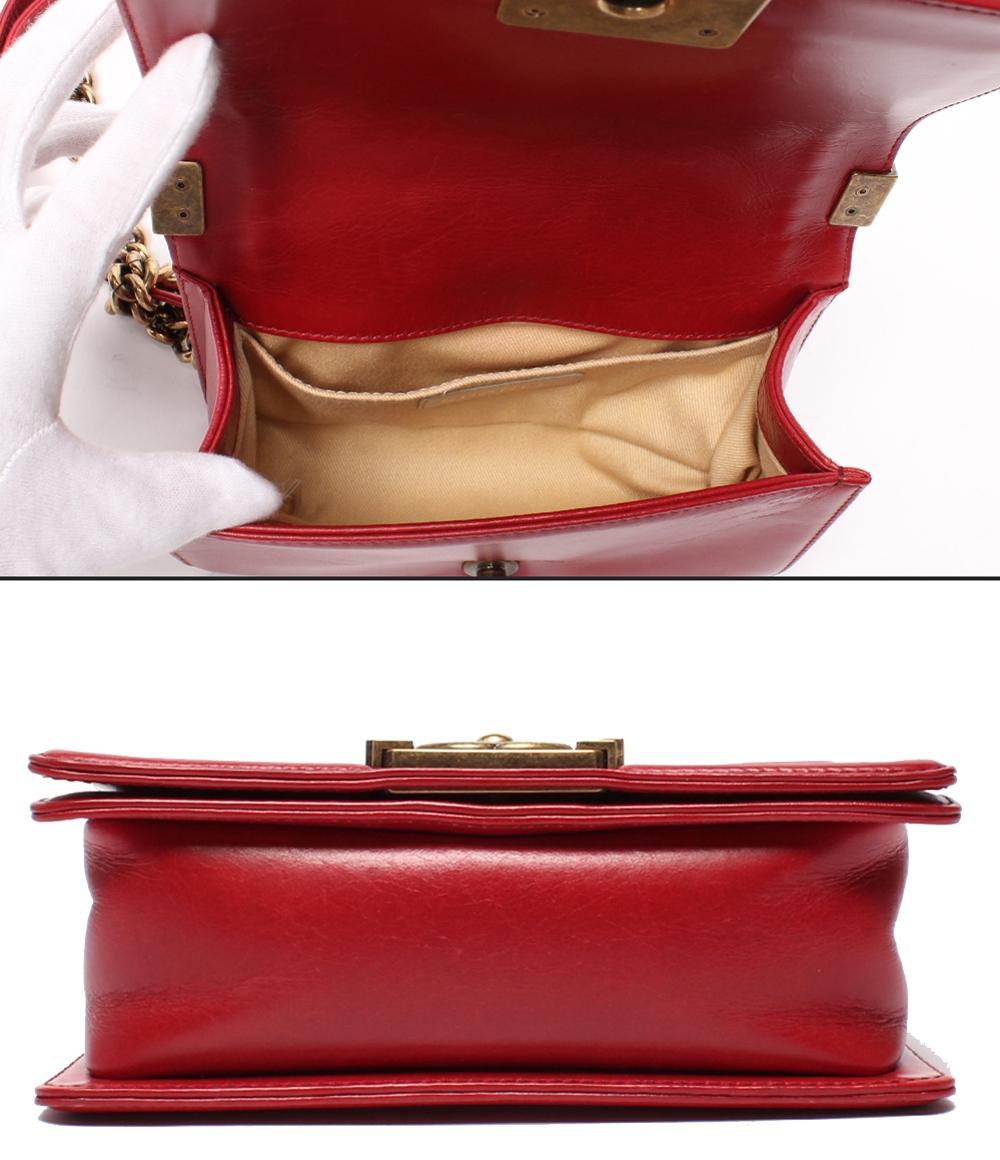 CHANEL チェーンショルダーバッグ ゴールド金具 マトラッセ レディース シャネル ボーイシャネル