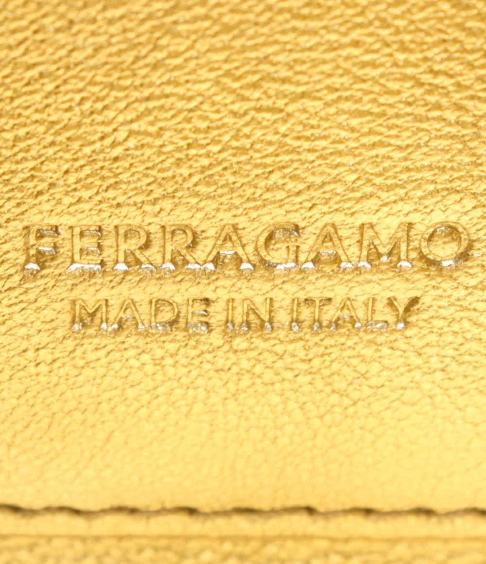 FERRGAMO ミニショルダーバッグ 斜め掛け ガンチーニ 220617