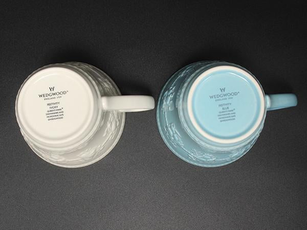 美品 WEDGWOOD マグカップ 2点セット ペア フェスティビティ アイボリー ブルー ウェッジウッド