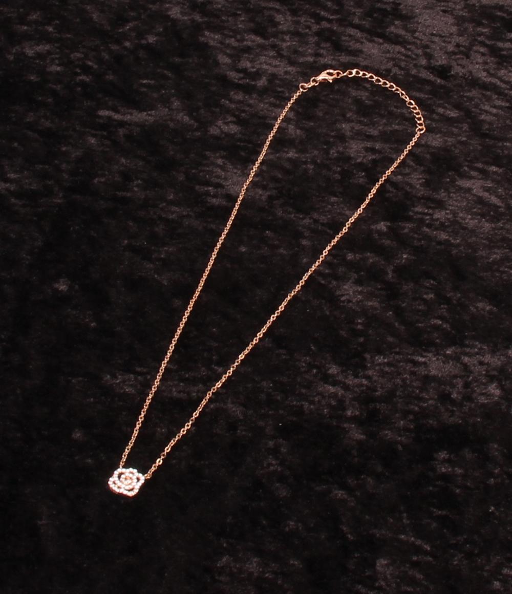 美品 フォリフォリ ネックレス SV925 フラワーモチーフ レディース Folli Follie