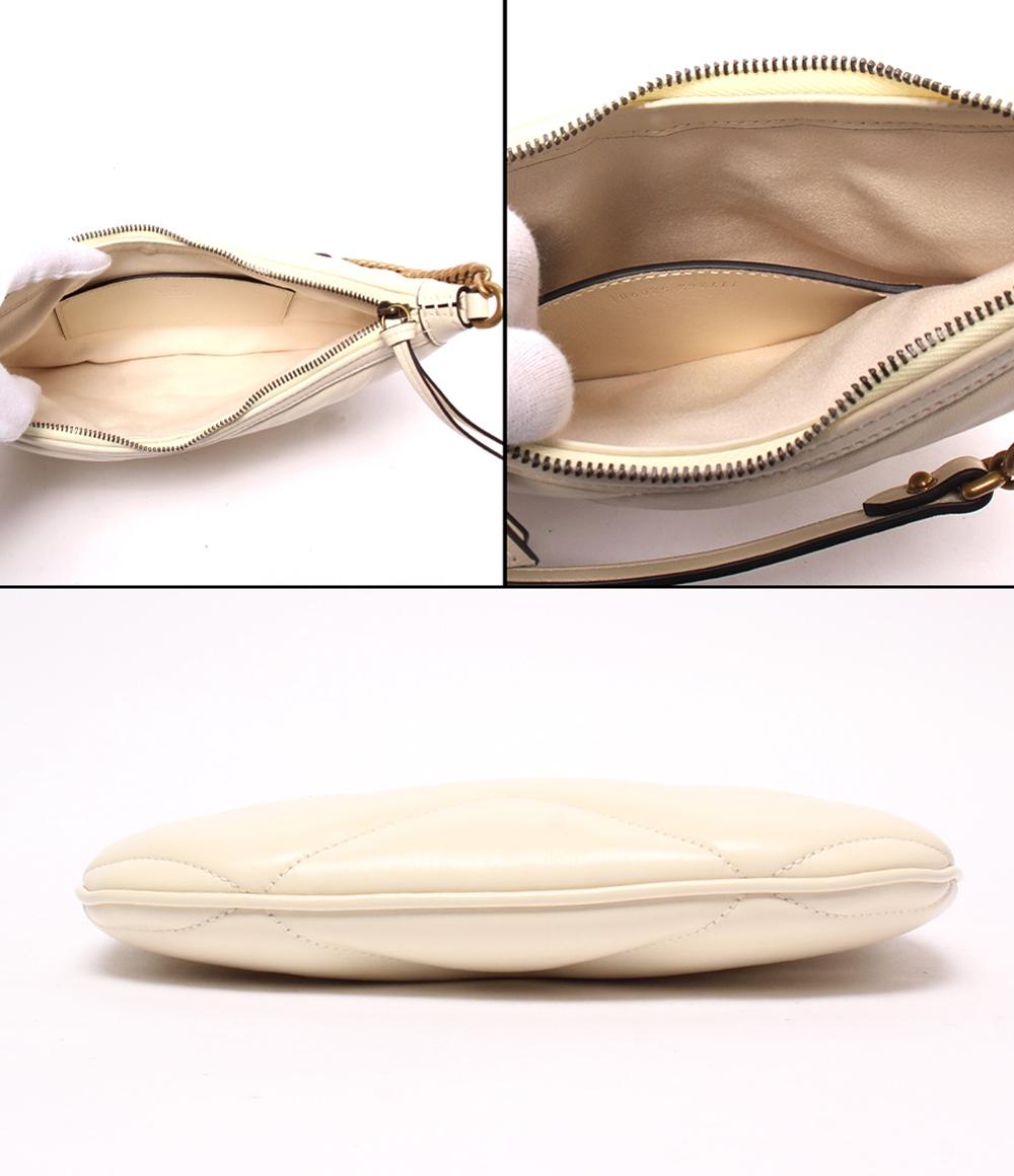 GUCCI ショルダーバッグ 肩掛け GGマーモント 777263 520981