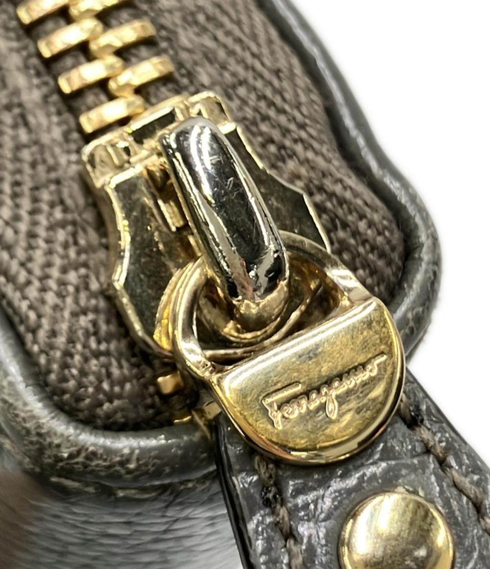 Salvatore Ferragamo ラウンドファスナー長財布 ガンチーニ 22C843 レディース サルヴァトーレフェラガモ