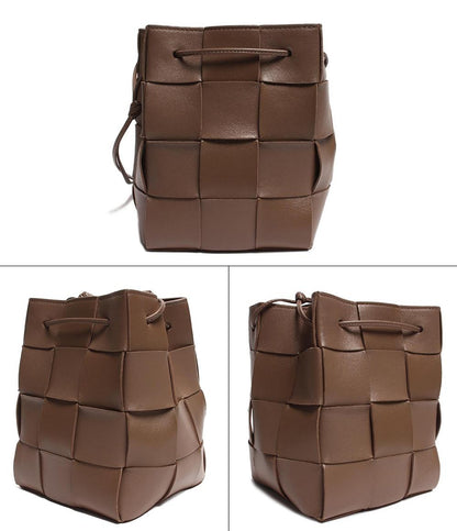 ボッテガベネタ レザー ショルダーバッグ クロスボディ スモール カセット ラム カーフスキン トープグレー 680218 VCQC4 2560 レディース