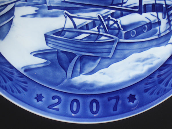美品 Royal Copenhagen イヤープレート 飾り皿 18cm 2007 ロイヤルコペンハーゲン