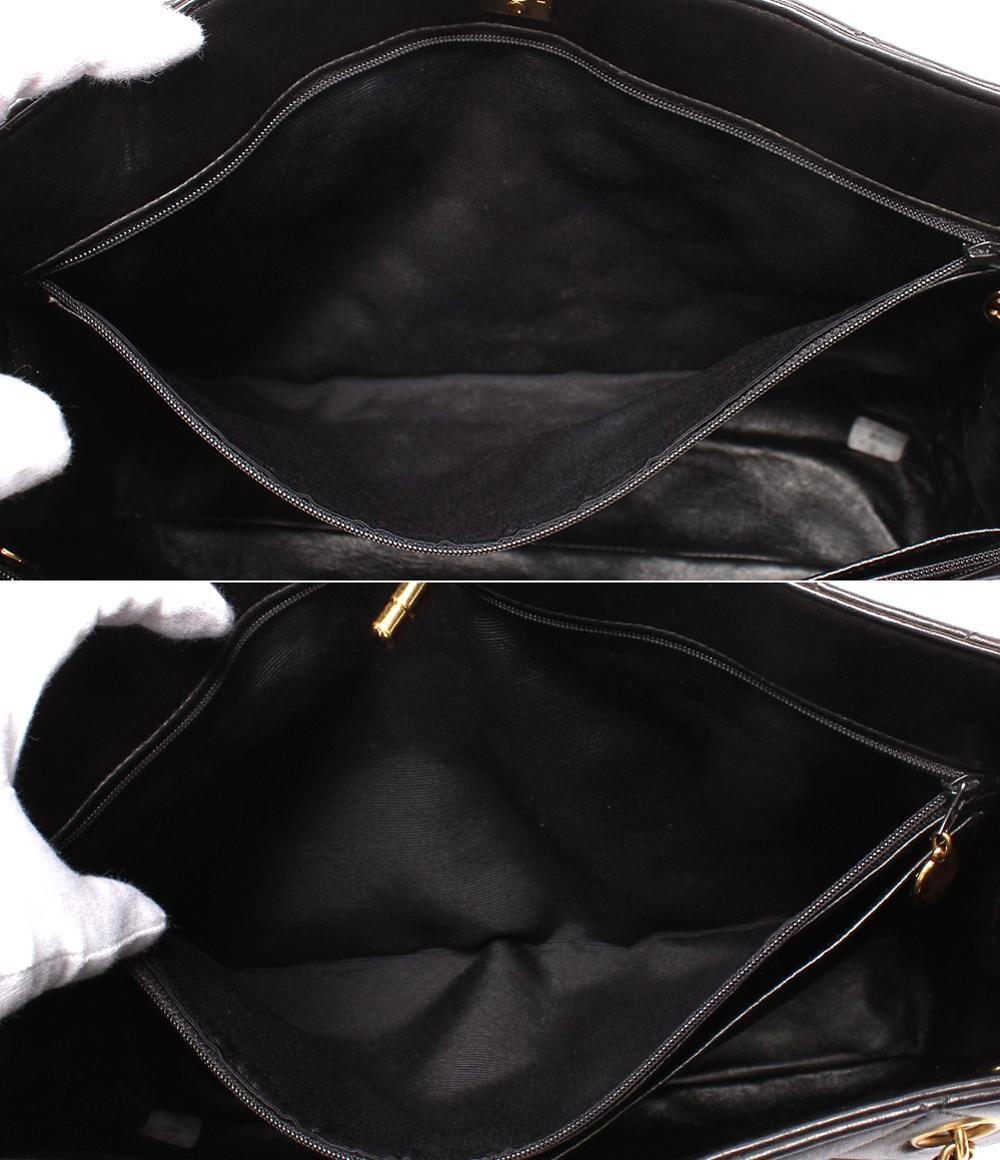 CHANEL チェーントートバッグ ショルダーバッグ 肩掛け ゴールド金具 マトラッセ レディース シャネル