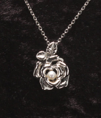 美品 ミキモト ネックレス SV パール 3mm フラワーモチーフ レディース MIKIMOTO