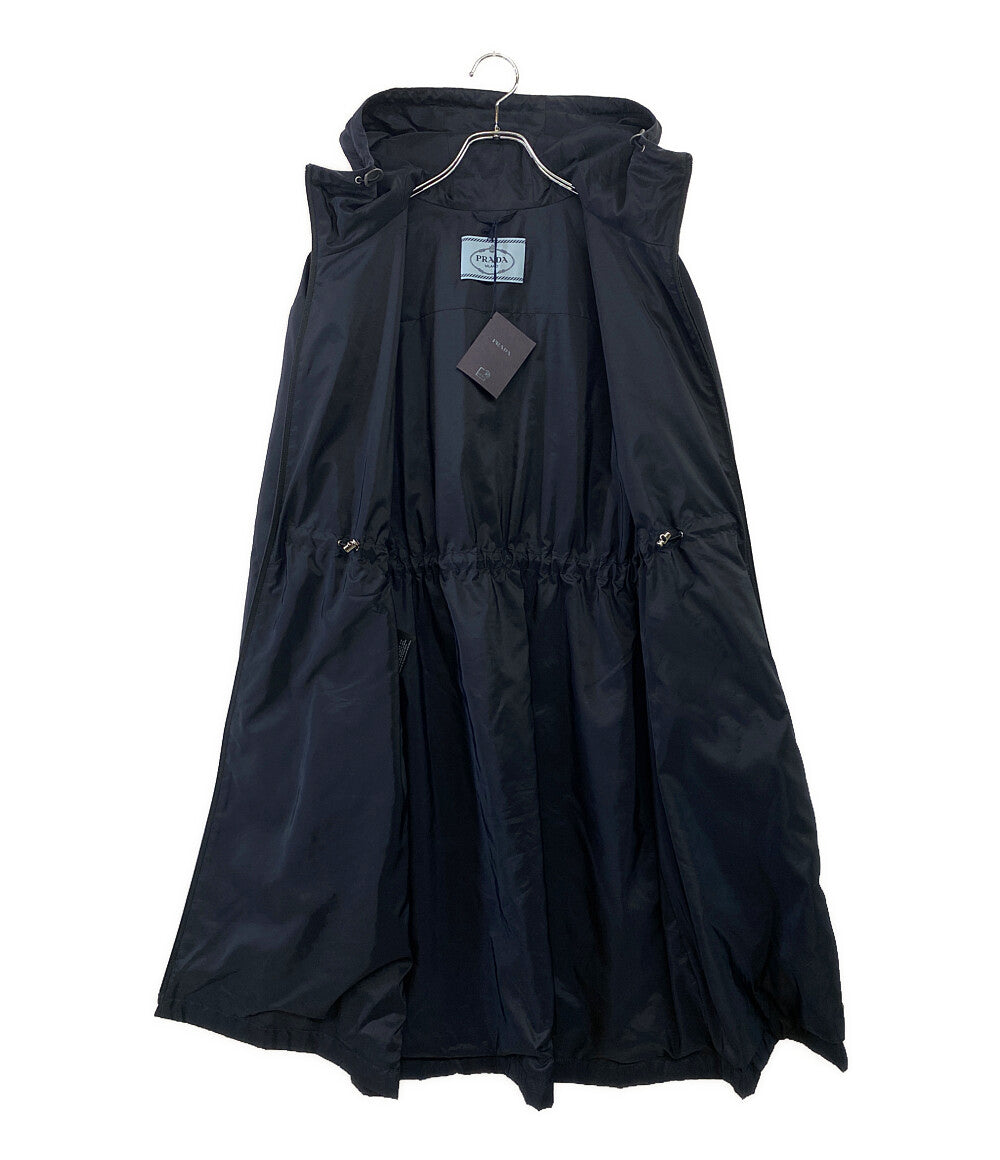 プラダ  コート フード付き 中綿入り 2021     レディース SIZE 40  PRADA