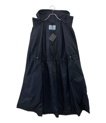 プラダ  コート フード付き 中綿入り 2021     レディース SIZE 40  PRADA