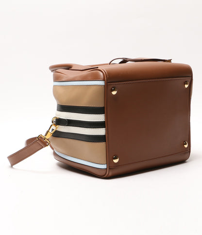 バーバリー  ショルダーバッグ キューブバッグ      レディース   BURBERRY