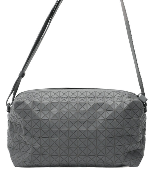 bao bao バオバオ　ボディバッグ　ショルダーバッグ バオバオイッセイミヤケ 美品 ショルダーバッグ サドルクロスボディ