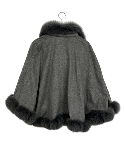 美品 SAGA FURS サガファーズ ポンチョ グレー系 J-6337 レディース SIZE M-L