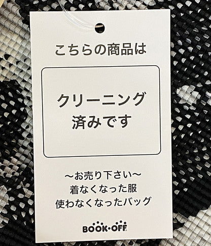 美品 ISSEY MIYAKE 半袖Ｔシャツ グラフィックプリントストレッチプリーツTシャツ MI81FK515 レディース SIZE - イッセイミヤケ