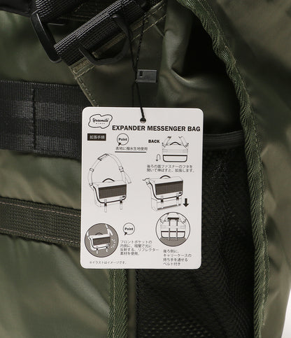 美品 YOSEMITE ヨセミテ メッセンジャーバッグ EXPANDER MESSENGER BAG カーキ メンズ