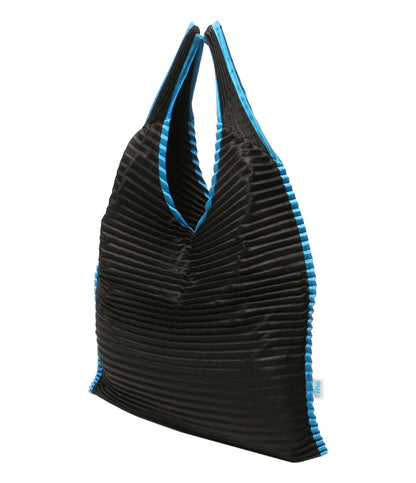 ISSEY MIYAKE me プリーツワイドハンドバッグ MI33AG371 レディース ミー イッセイミヤケ