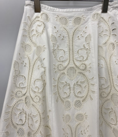 美品 Shinzone エンブロイダリーレーススカート ホワイト 25ss 25SMSSK02 レディース SIZE 36 シンゾーン