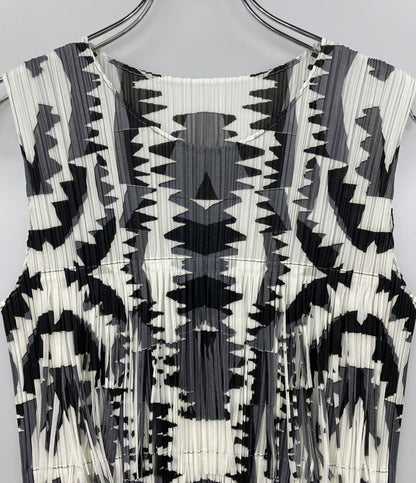 PLEATS PLEASE ノースリーブシャツ キャミソール フリンジ PP11-JK721 レディース SIZE 3 プリーツプリーズ