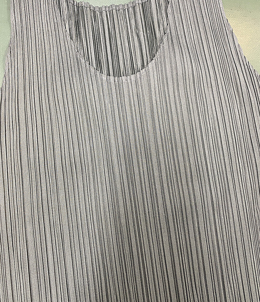 美品 ISSEY MIYAKE スリーブレスカットソー PP05-JK600 レディース SIZE M イッセイミヤケ