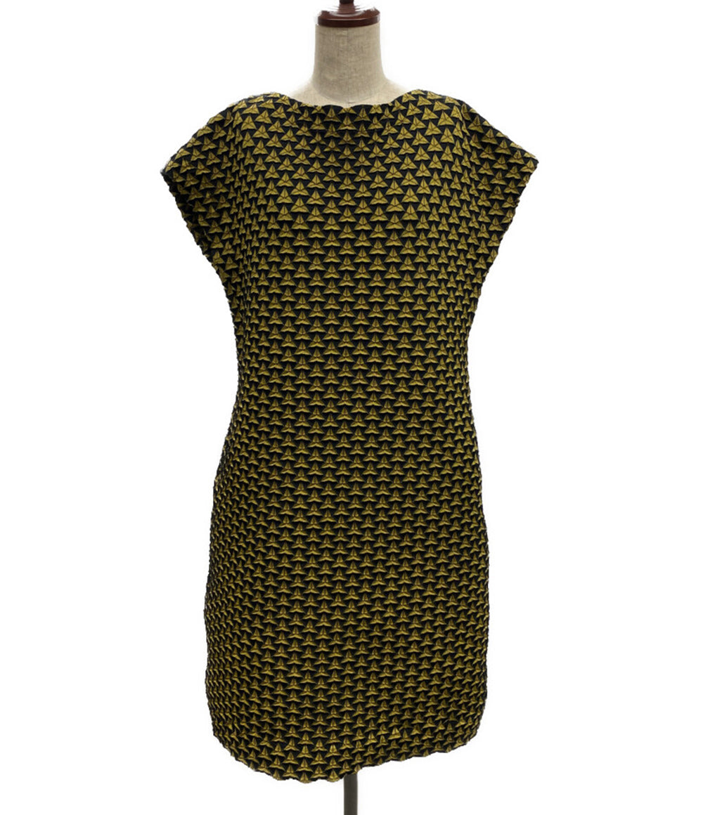 イッセイミヤケ 美品 半袖ワンピース スチーム3Dストレッチ IM54FH513 レディース SIZE 2 ISSEY MIYAKE