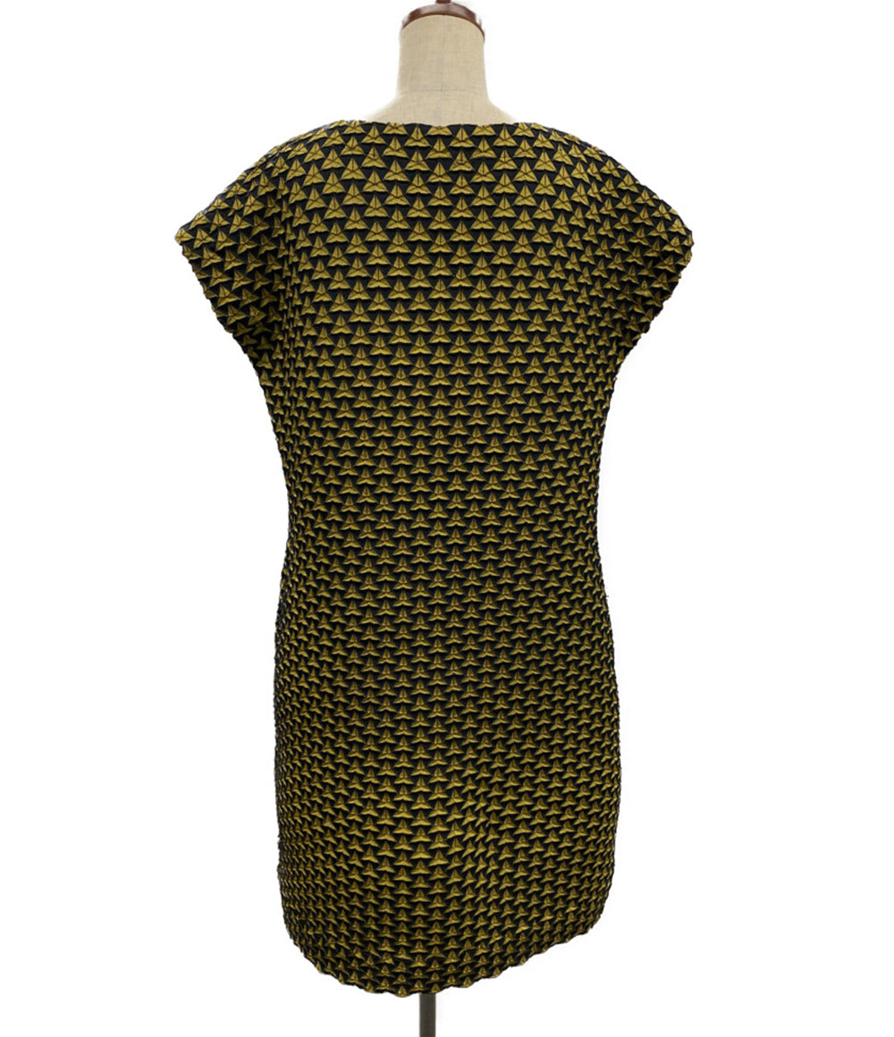 イッセイミヤケ 美品 半袖ワンピース スチーム3Dストレッチ IM54FH513 レディース SIZE 2 ISSEY MIYAKE