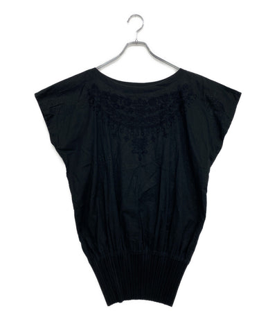 PLEATS PLEASE ブラウス ブラック 裾プリーツ フラワー刺しゅう PP31-JT794 レディース SIZE 3 プリーツプリーズ