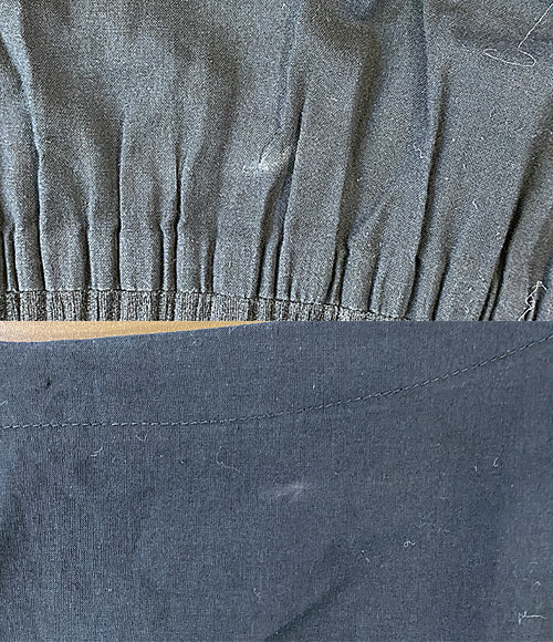 PLEATS PLEASE ブラウス ブラック 裾プリーツ フラワー刺しゅう PP31-JT794 レディース SIZE 3 プリーツプリーズ