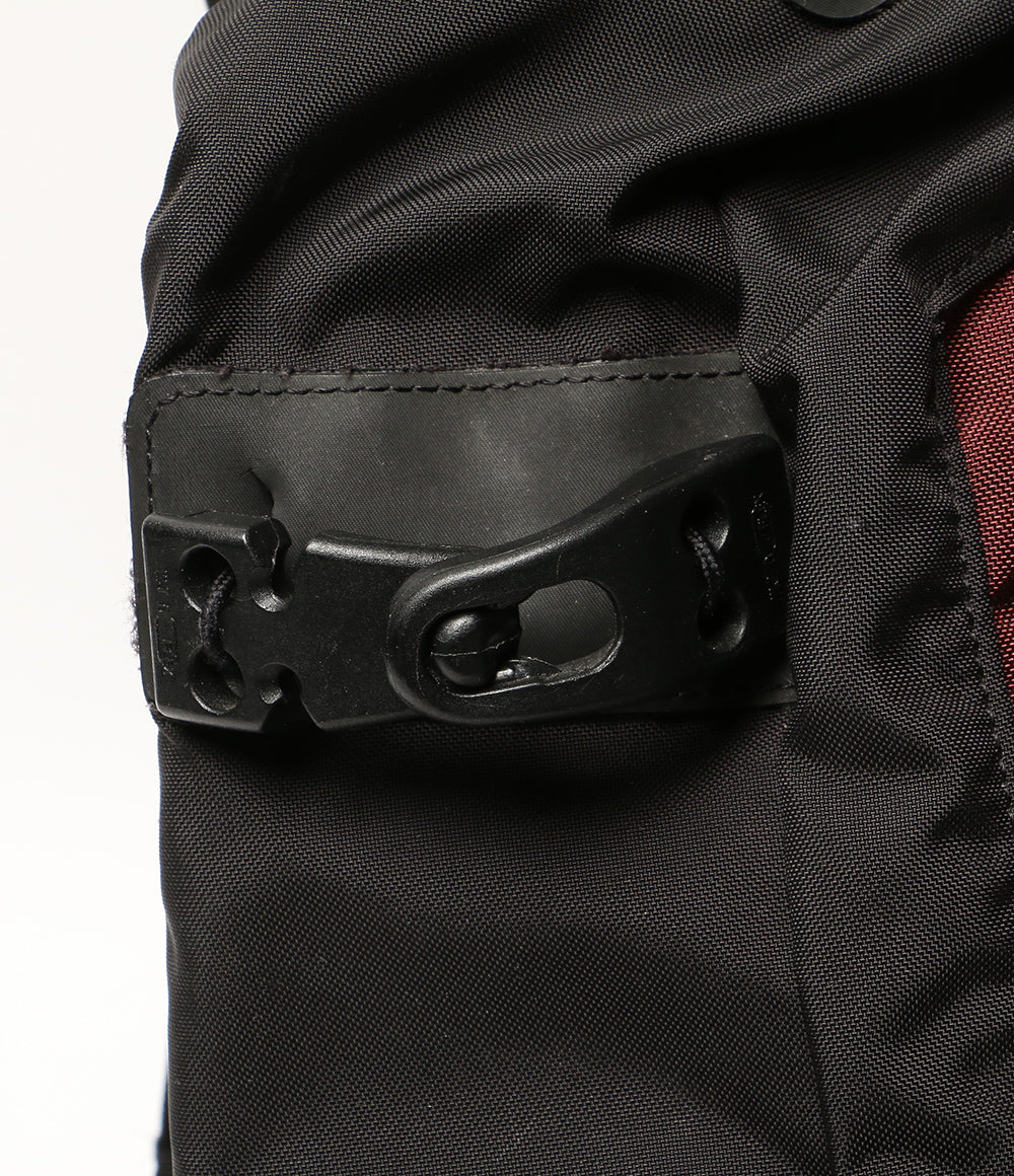 ARC’TERYX ボディバッグ 12年製 クイバー ブラック×バーガンディー 廃版モデル メンズ アークテリクス