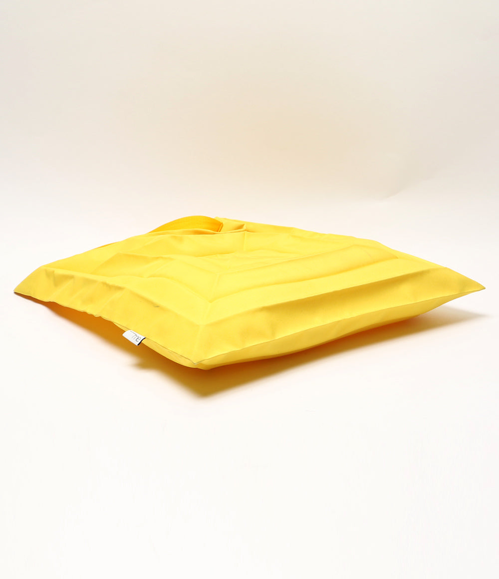 me ISSEY MIYAKE 折り紙トートバッグ MI11AG562 レディース ミー イッセイミヤケ