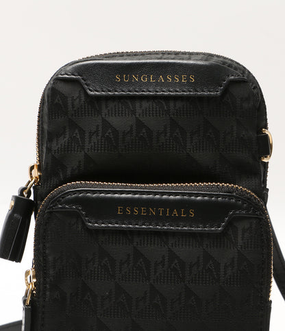 アニヤ・ハインドマーチ 美品 ESSENTIALS クロスボディバッグ ブラック      レディース   ANYA HINDMARCH