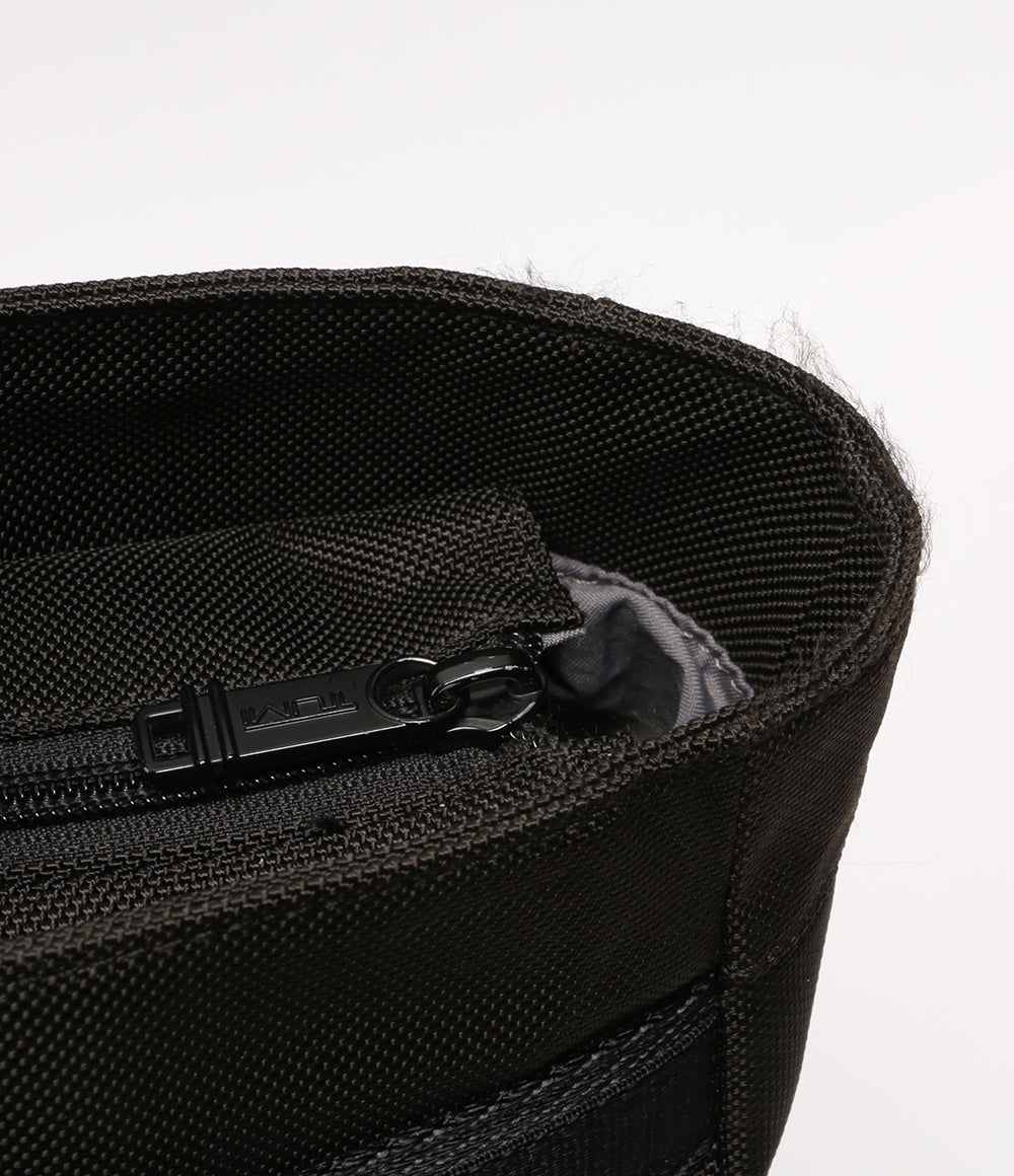 トゥミ  チャオ トートバッグ ブラック     143611 メンズ   TUMI