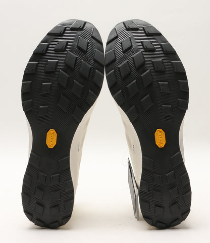 アークテリクス 美品 スニーカー NORVAN SL ３M メンズ SIZE 28cm ARC’TERYX