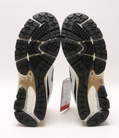 美品 new balance スニーカー "White Black Gold" M2002RPN メンズ SIZE 29cm ニューバランス