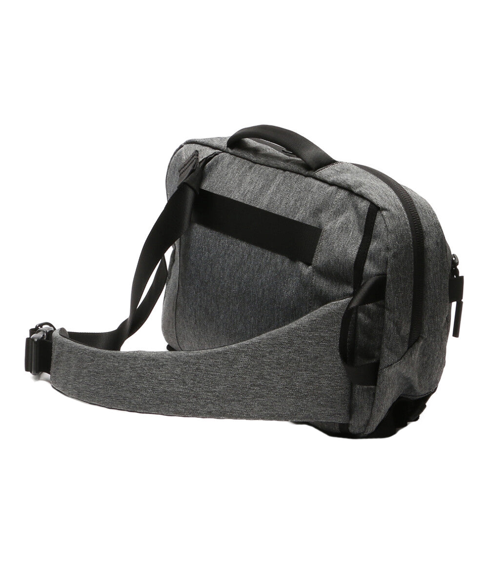 美品 エアー ボディバッグ TRAVEL SLING ２      メンズ   Aer