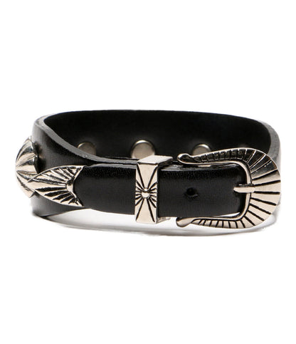 トーガ リストバンド CONCHO LEATHER BANGLE レディース TOGA