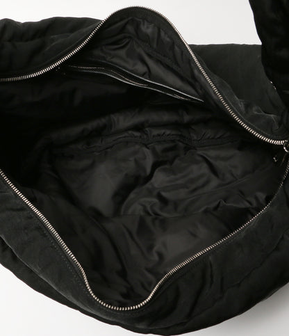 ITTI イッチ ショルダーバッグ ANNIE PUFFER BIG MOON BAG メンズ