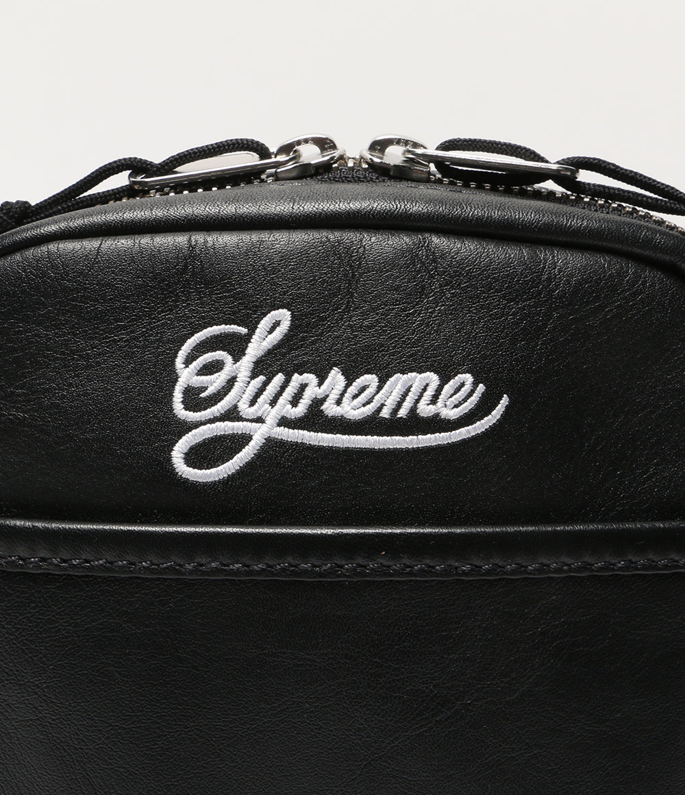 Supreme ショルダーバッグ ブラック ロゴ シュプリーム Supreme ロゴ ショルダーバッグ | ブラック | FARFETCH JP