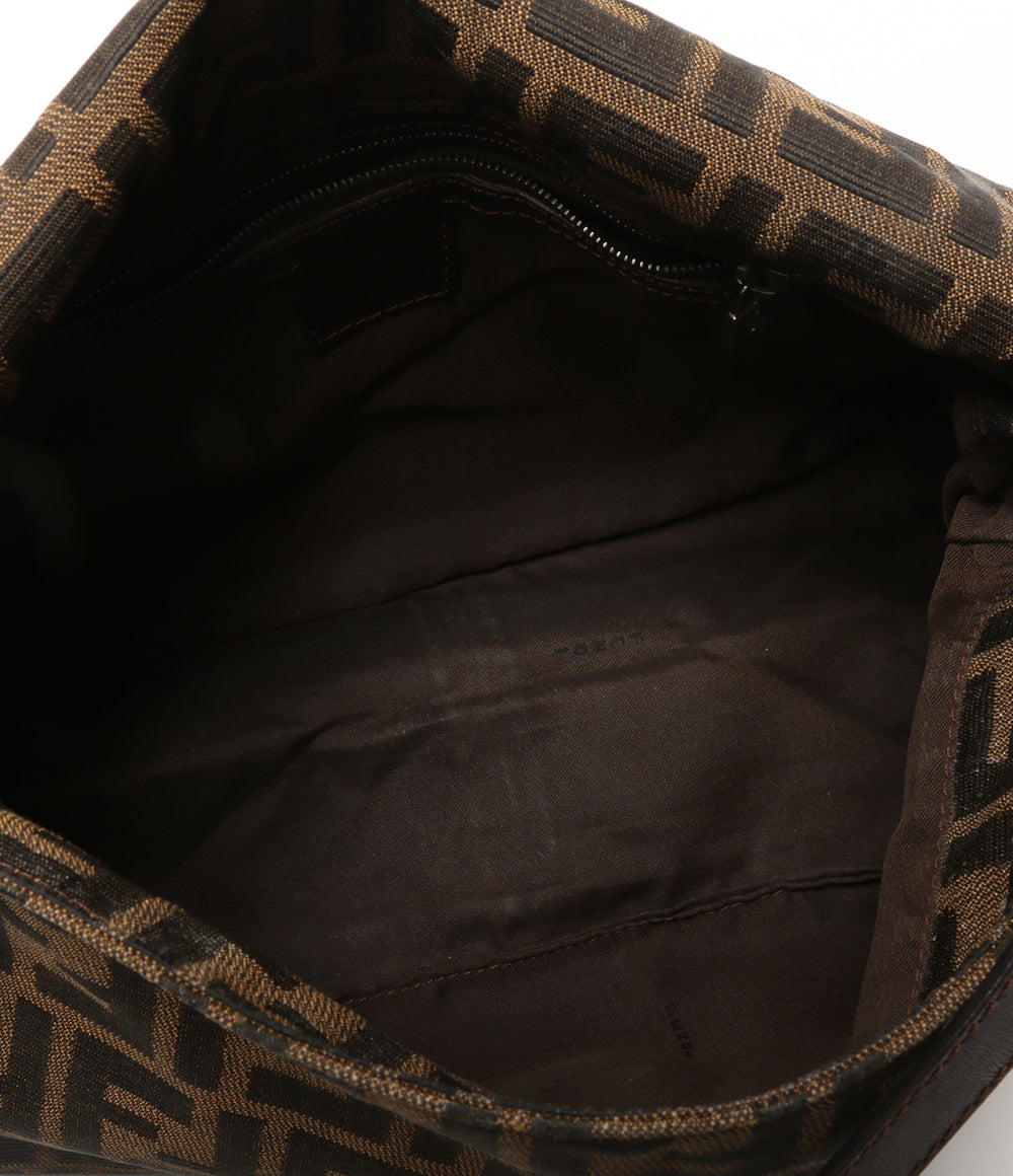 FENDI ショルダーバッグ ズッカ マンマバゲット レディース フェンディ