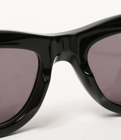 美品 BOTTEGA VENETA サングラス キャットアイ型 BV1176S レディース ボッテガヴェネタ