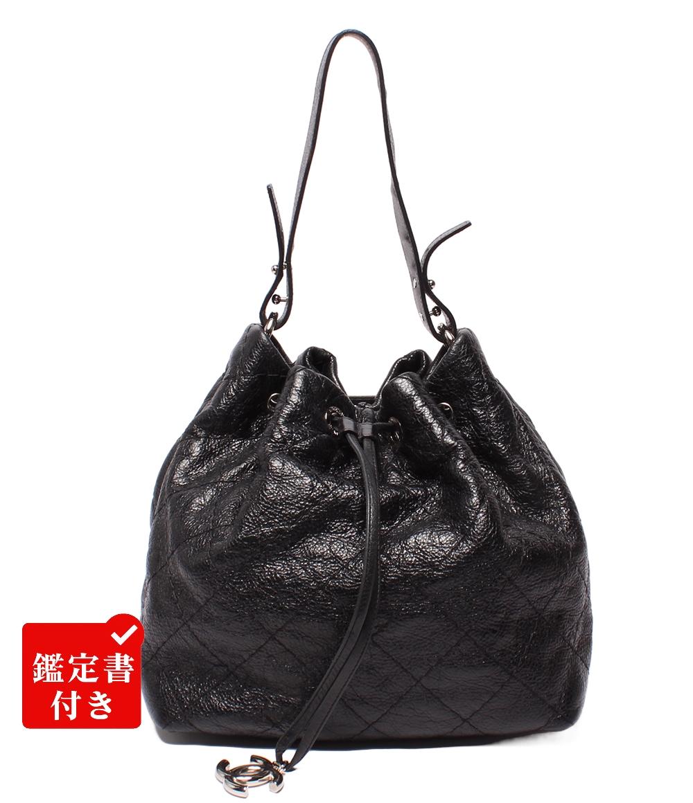 CHANEL レザー ショルダーバッグ  巾着バッグ マトラッセ シルバー金具 14番台 オンザロード レディース シャネル