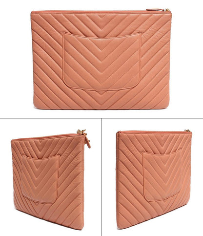 レザークラッチバッグ ココマーク  フクロウ ゴールド金具 シェブロン Ｖステッチ キャビアスキン レディース CHANEL