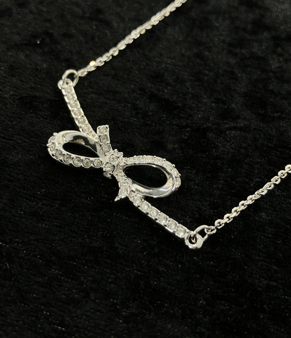 美品 スワロフスキー ネックレス リボンモチーフ レディース SWAROVSKI