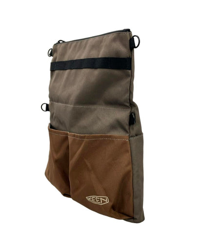 美品 KEEN ショルダーバッグ 斜め掛け ユニセックス キーン
